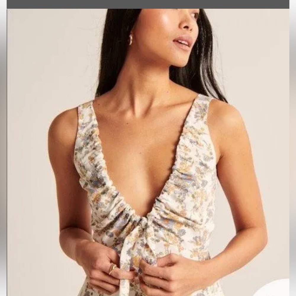 NWT Abercrombie Dress - Picture 3 of 3
